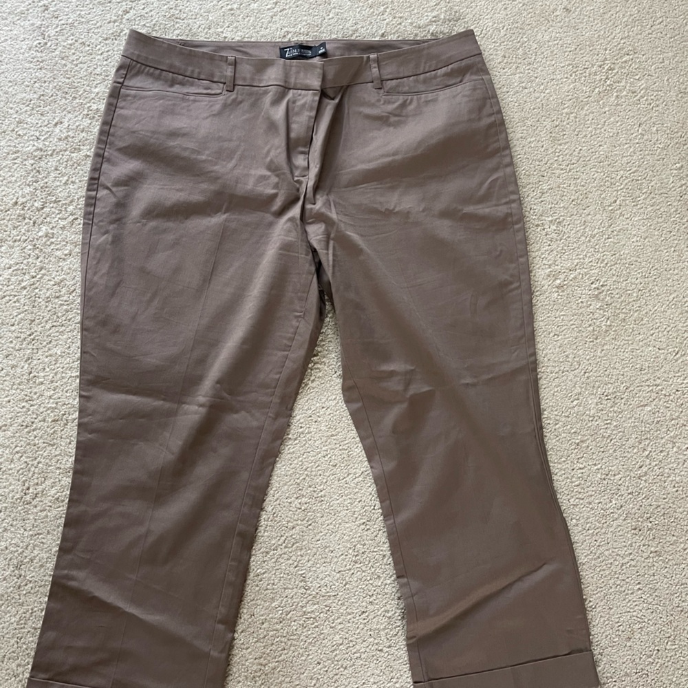 Nice Khaki colored capris